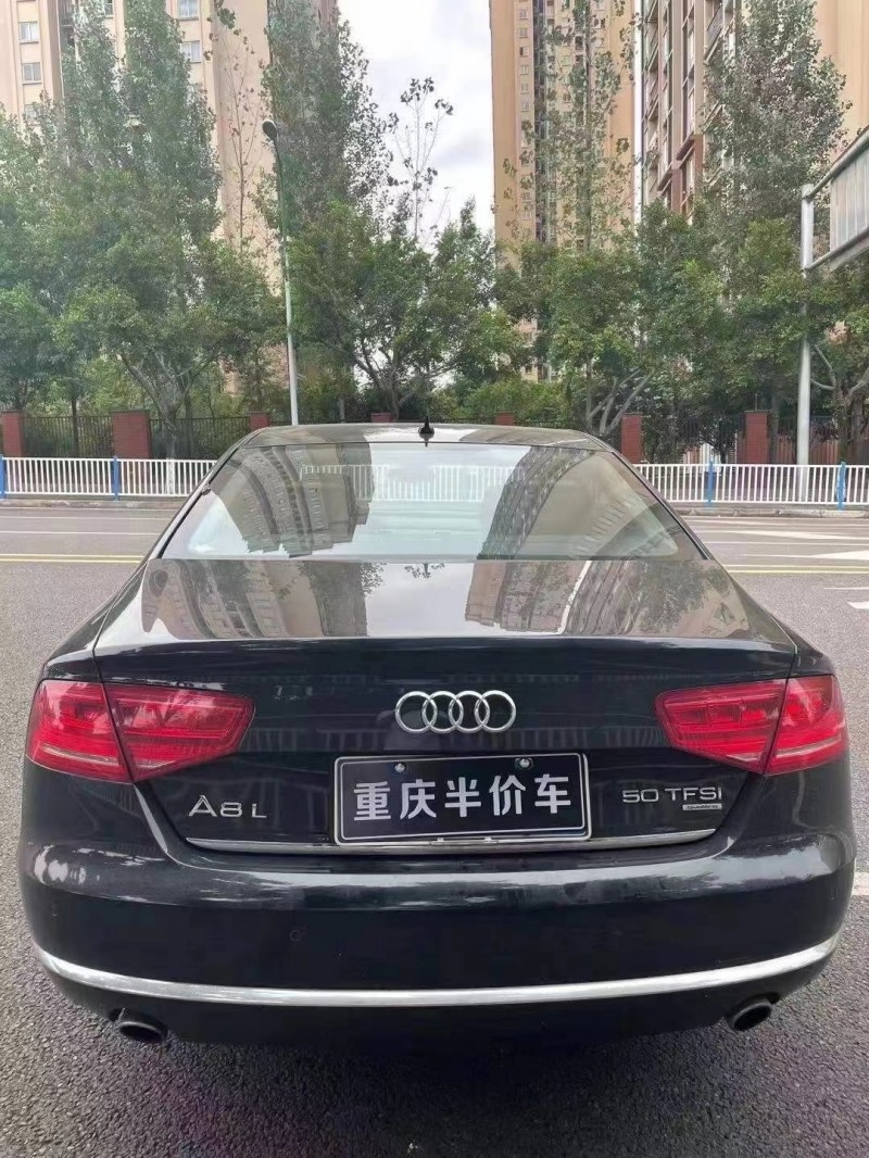 重慶12年奧迪A8L2