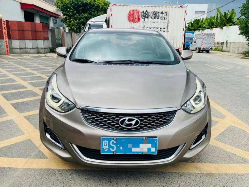 东莞16年现代朗动1