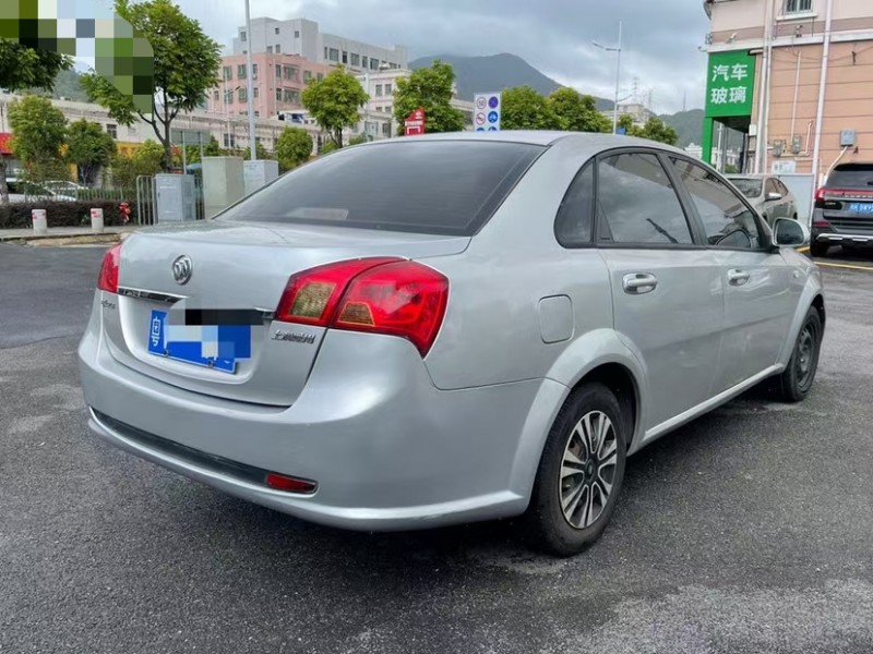 东莞13年别克君越7