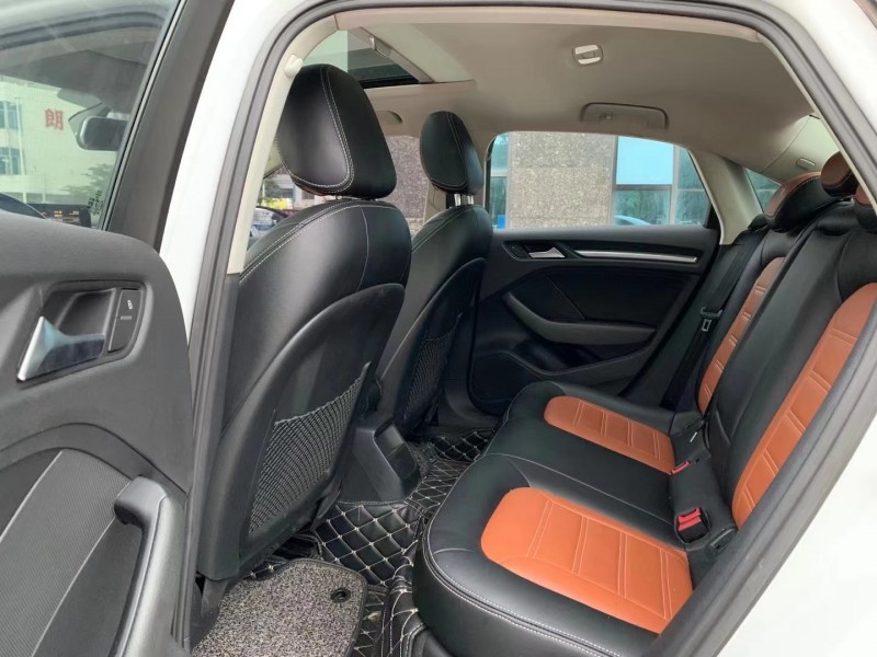 东莞17年奥迪A33