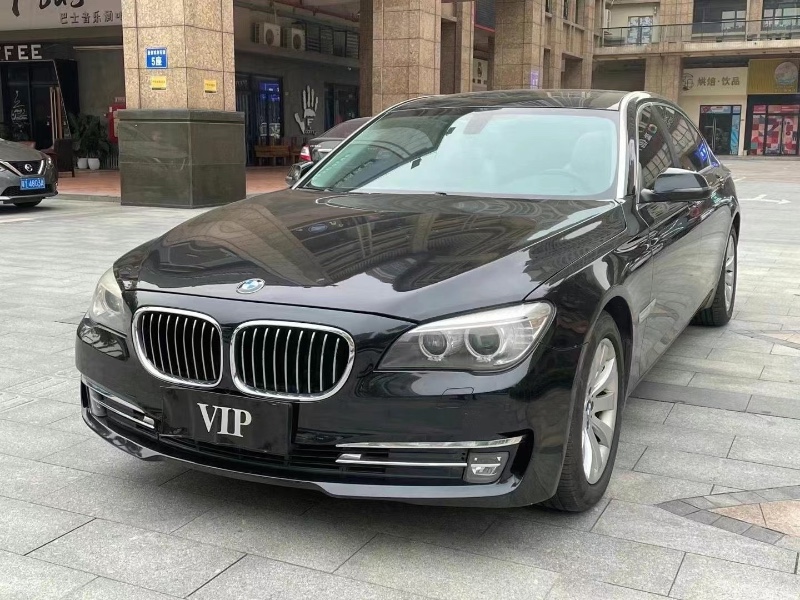 佛山13年宝马7系8
