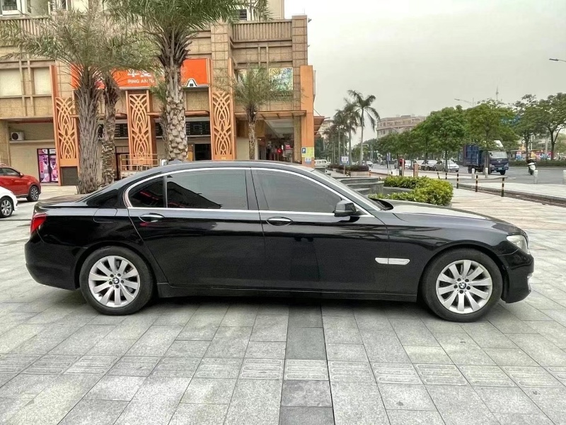 佛山13年宝马7系6