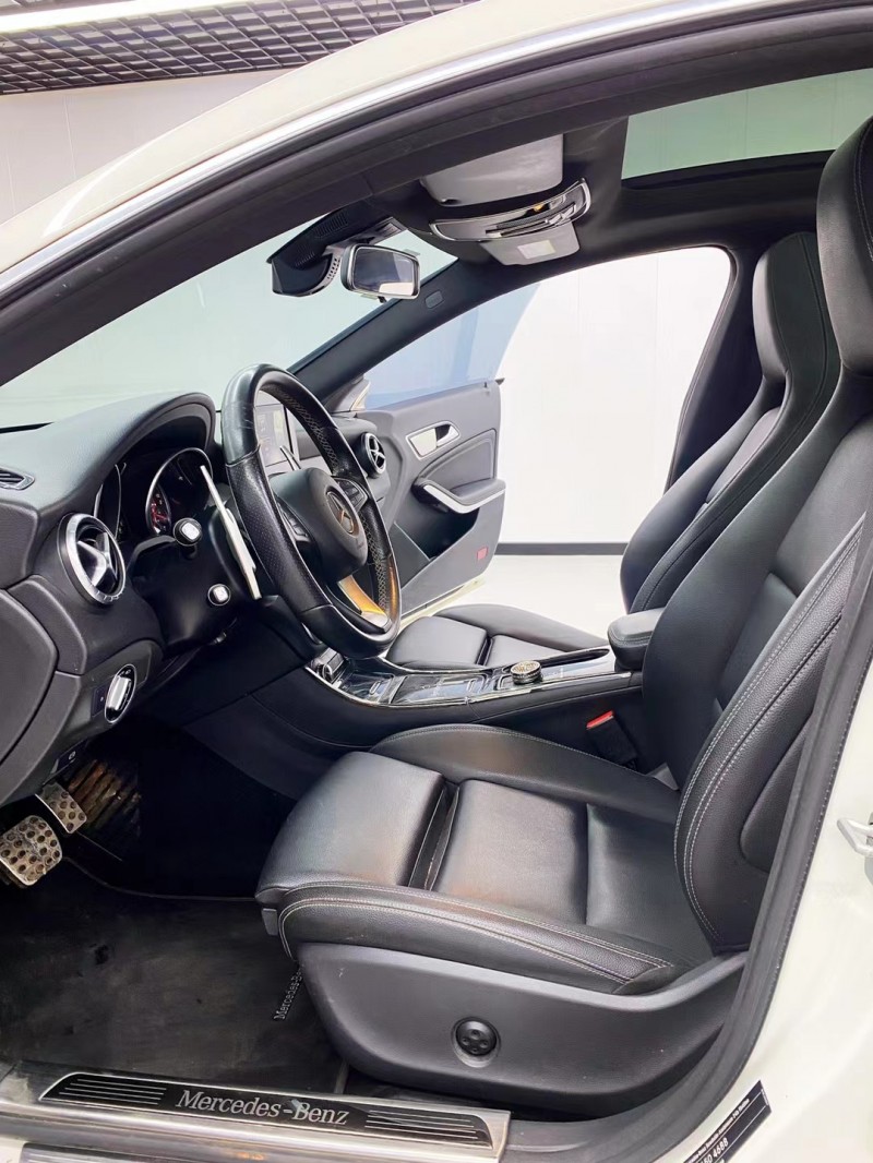 保定17年奔驰CLA4