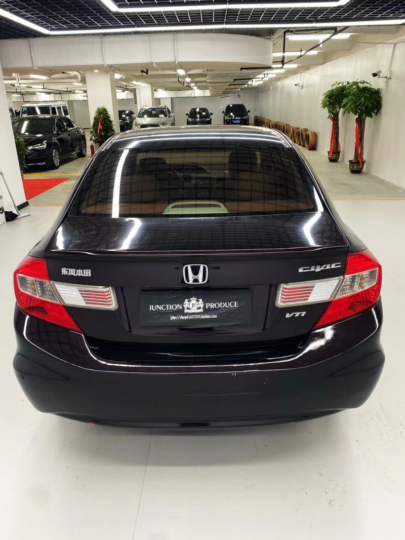 保定13年本田思域8