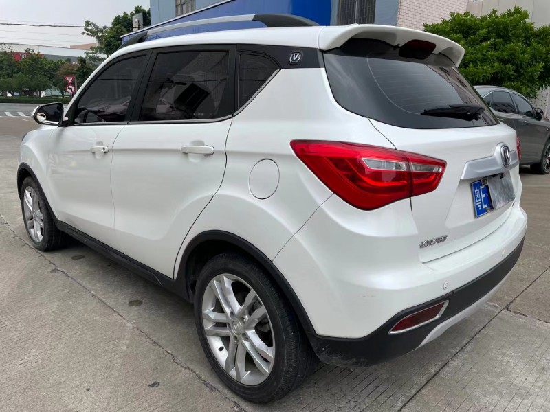 中山19年長安汽車CS356