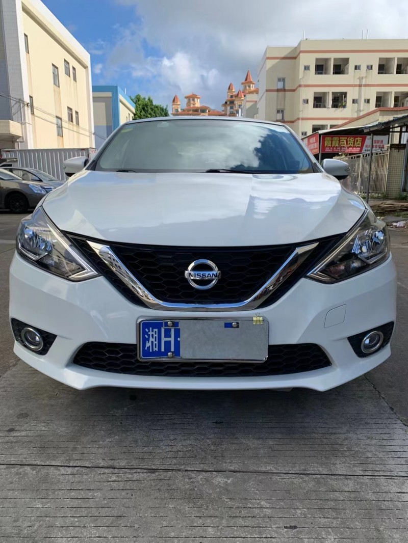 中山17年日產軒逸1
