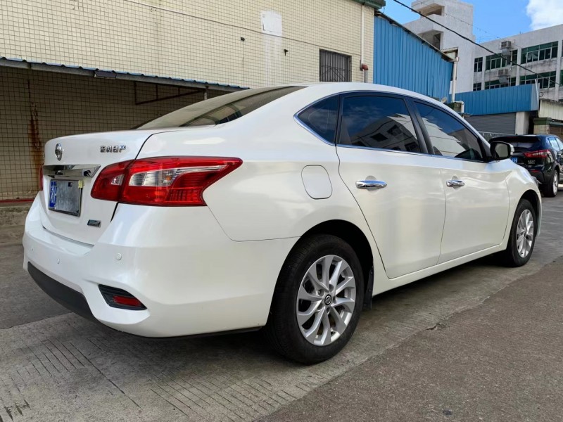 中山17年日產軒逸5