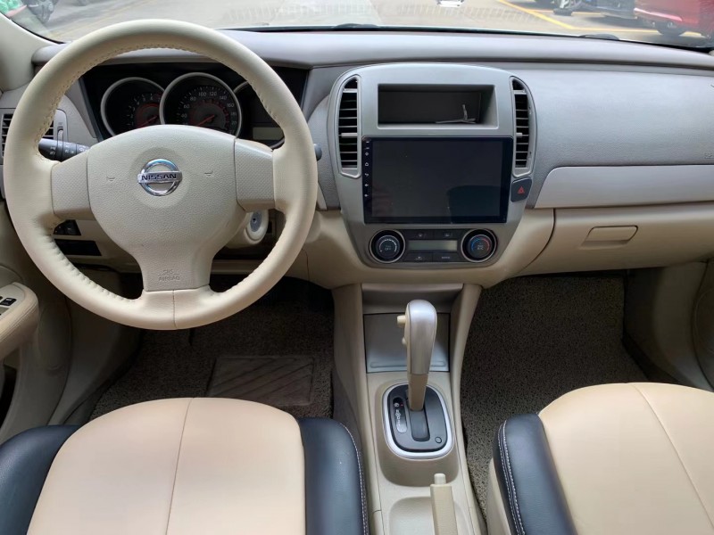 中山14年日產軒逸8