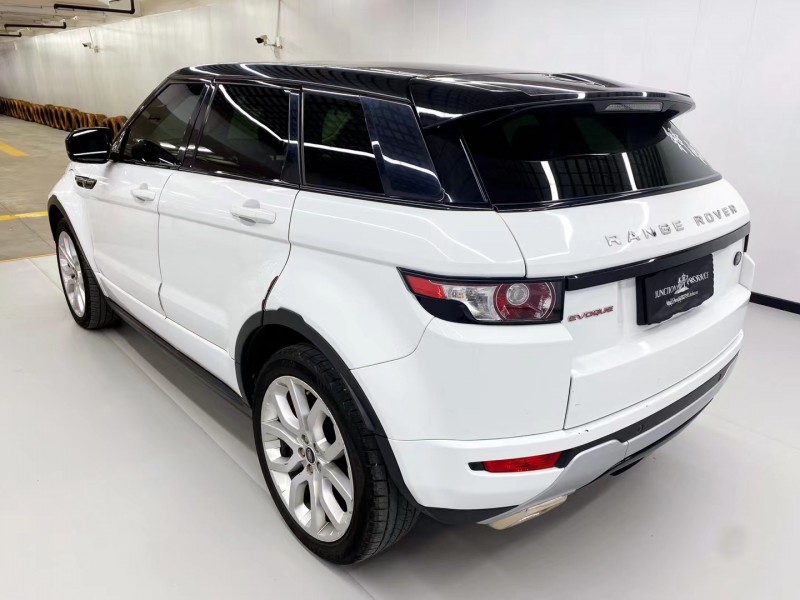 保定13年路虎极光8