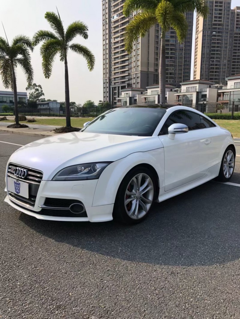 佛山12年奥迪TTS2