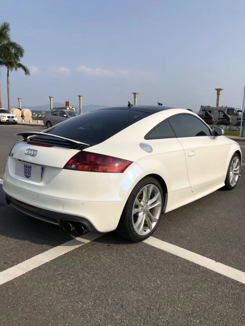 佛山12年奥迪TTS4