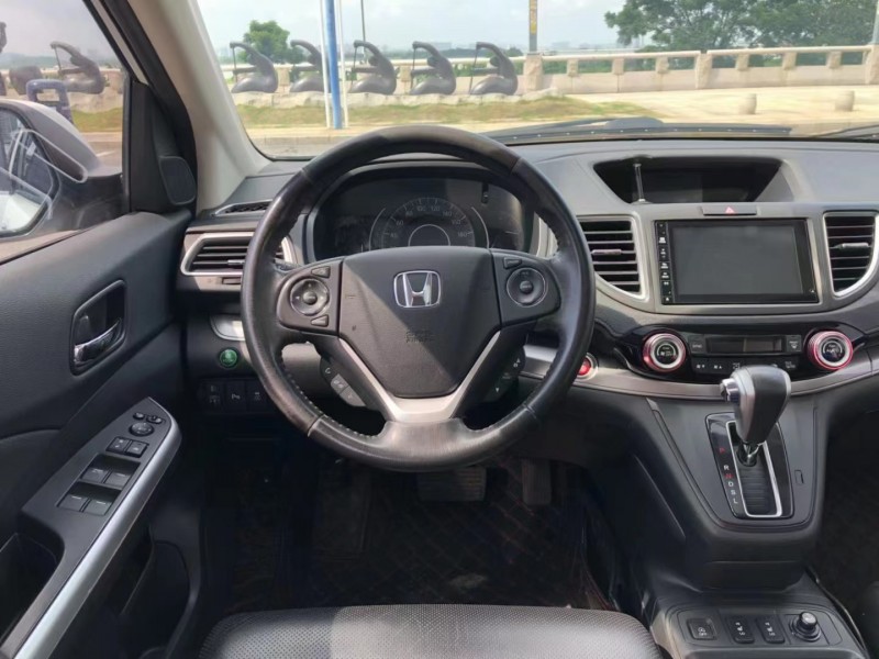 佛山16年本田CR-V1
