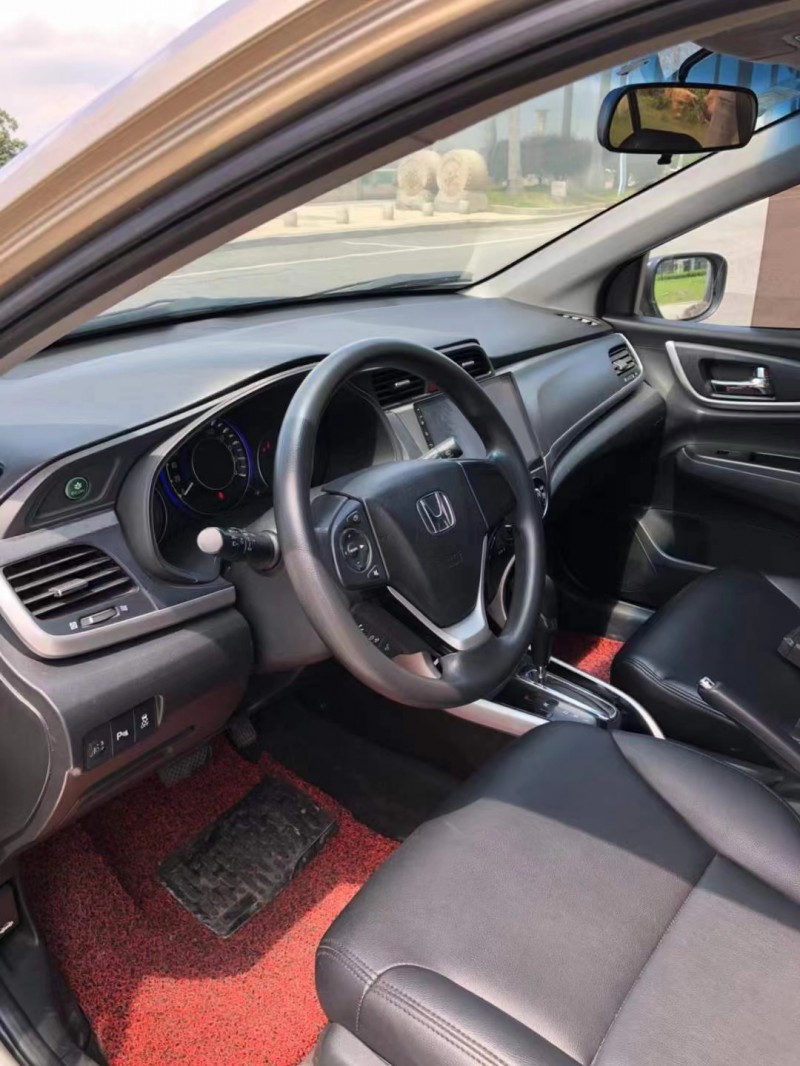 佛山16年本田凌派5