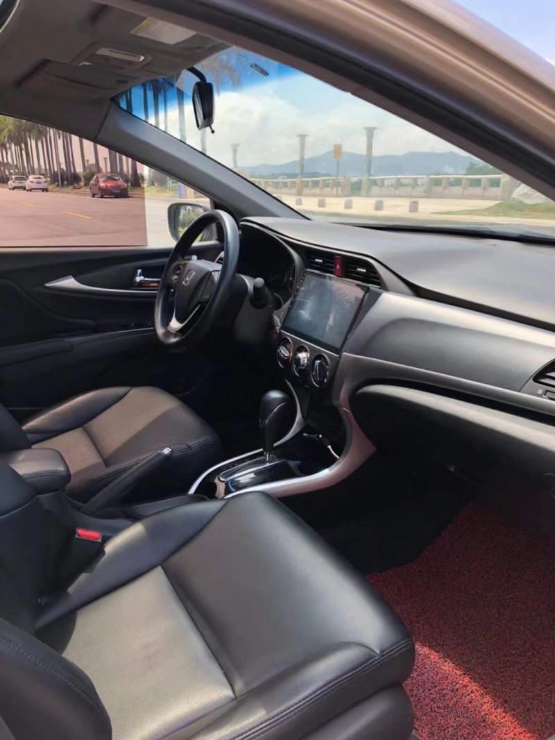 佛山16年本田凌派6