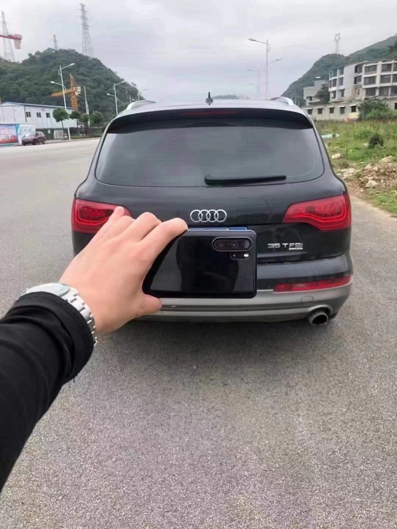 貴陽13年奧迪Q71