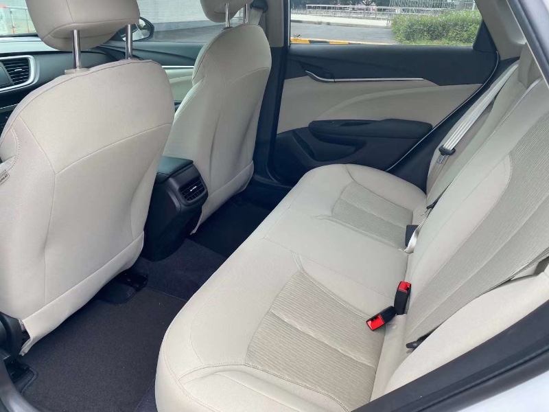 广州21年别克英朗2