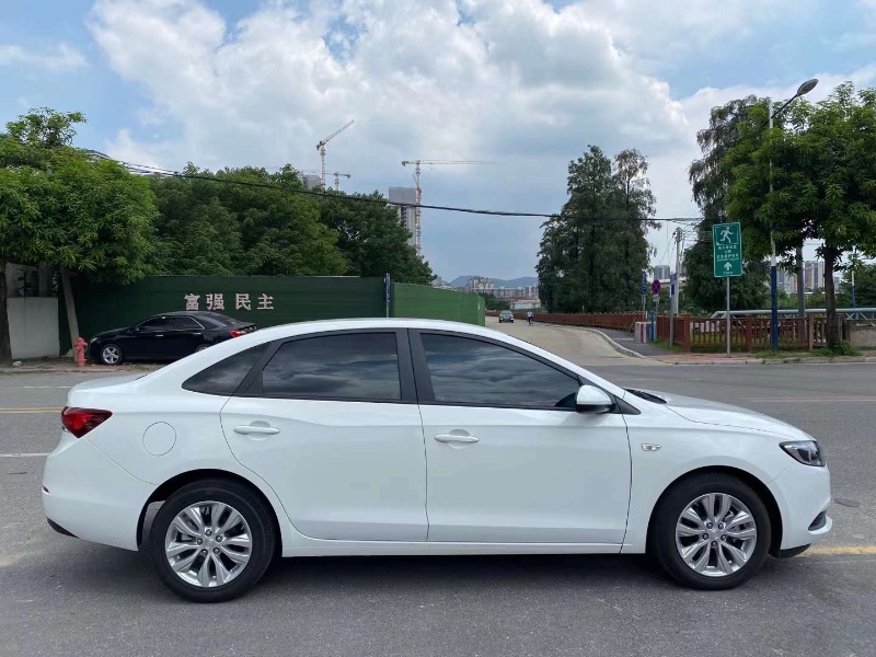 广州21年别克英朗4