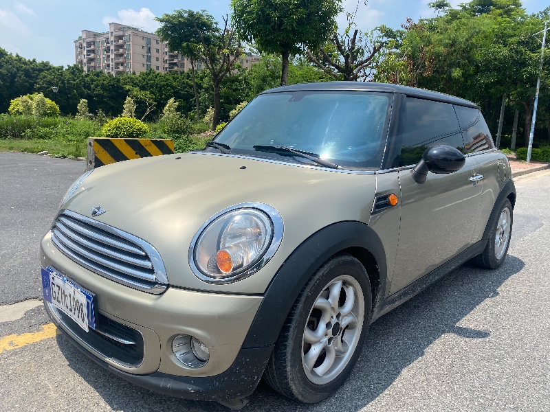 廣州11年寶馬MINI6