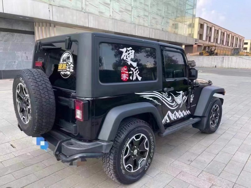 常德12年Jeep牧馬人3