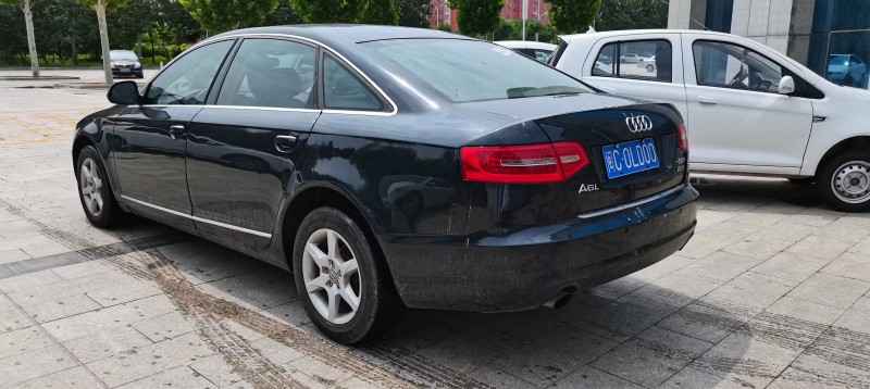 三明12年奧迪A6L8