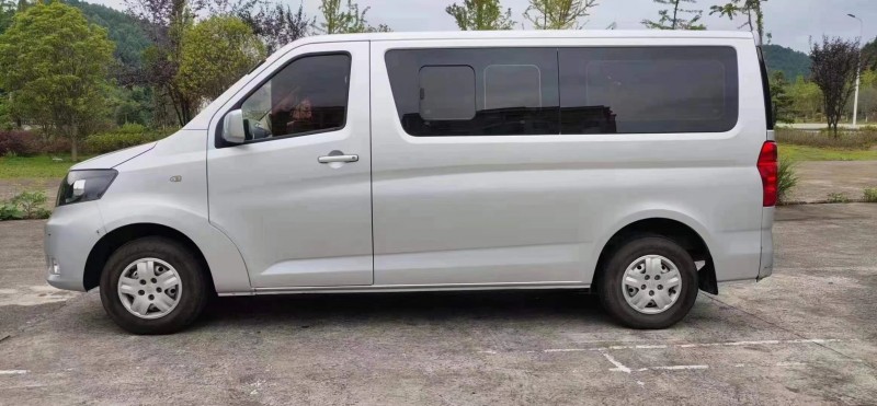 安順19年長安汽車睿行2