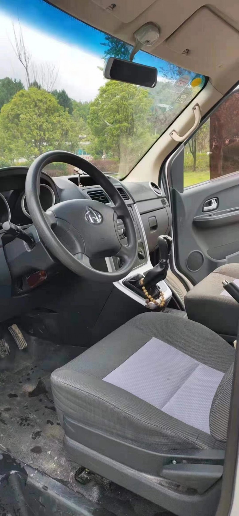 安順19年長安汽車睿行6
