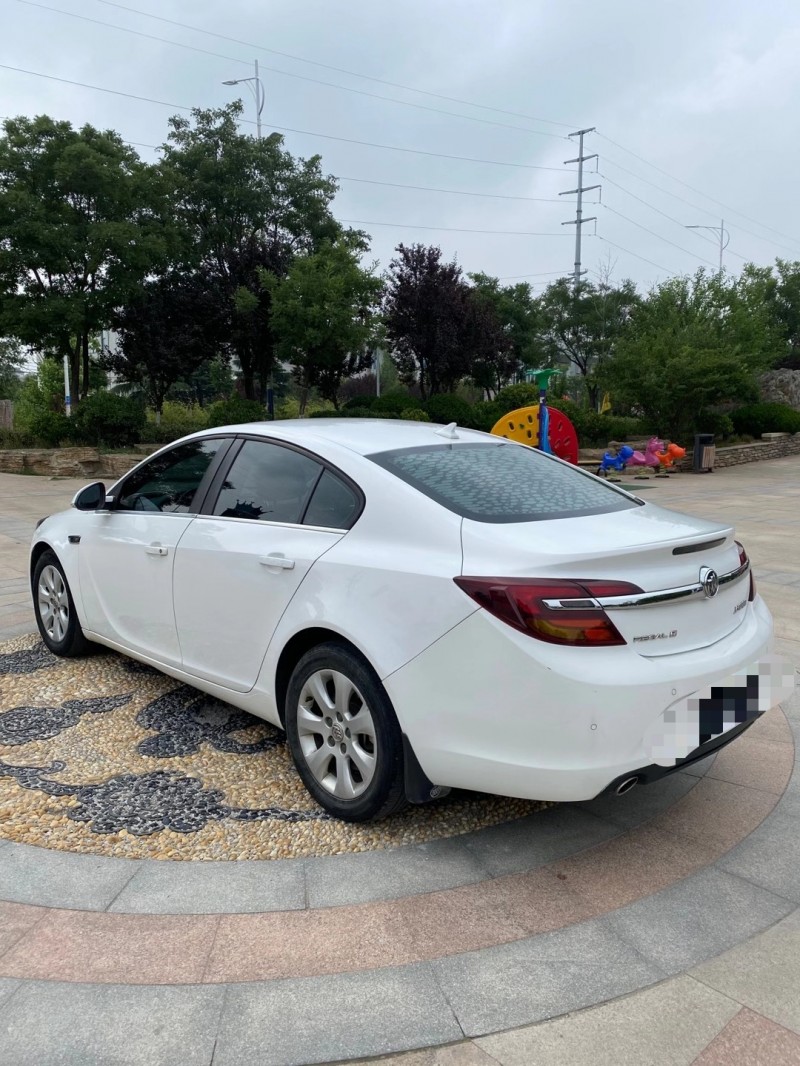 青岛14年别克君威6