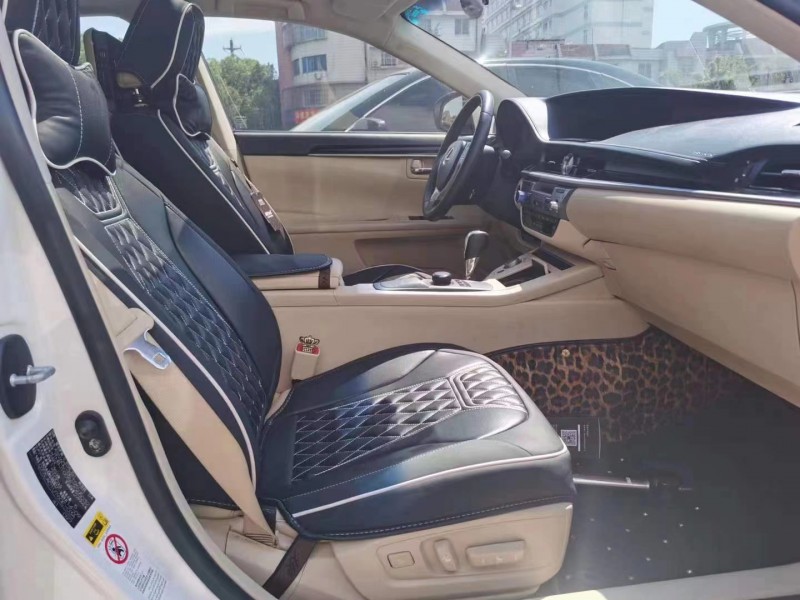 武汉15年雷克萨斯ES5