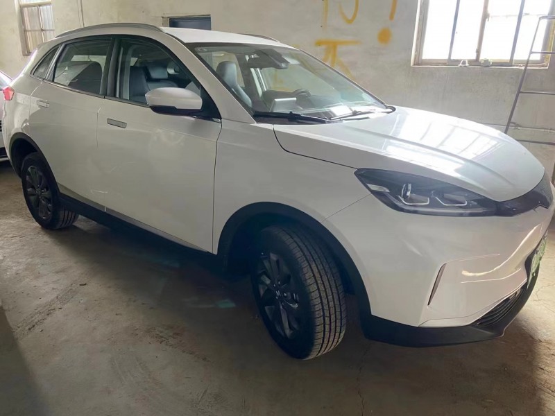 北京21年威馬汽車EX-51