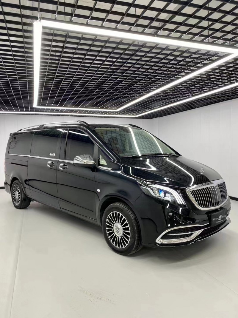 保定18年奔驰迈巴赫S级2