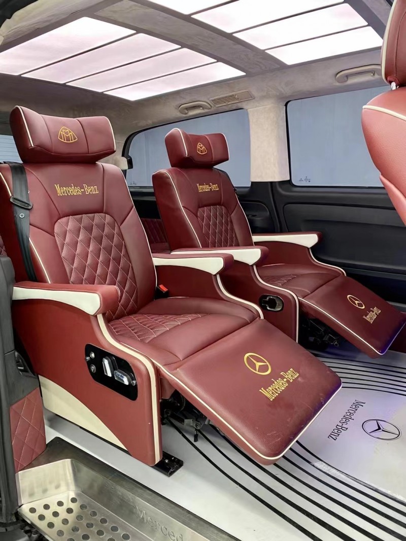 保定18年奔驰迈巴赫S级7