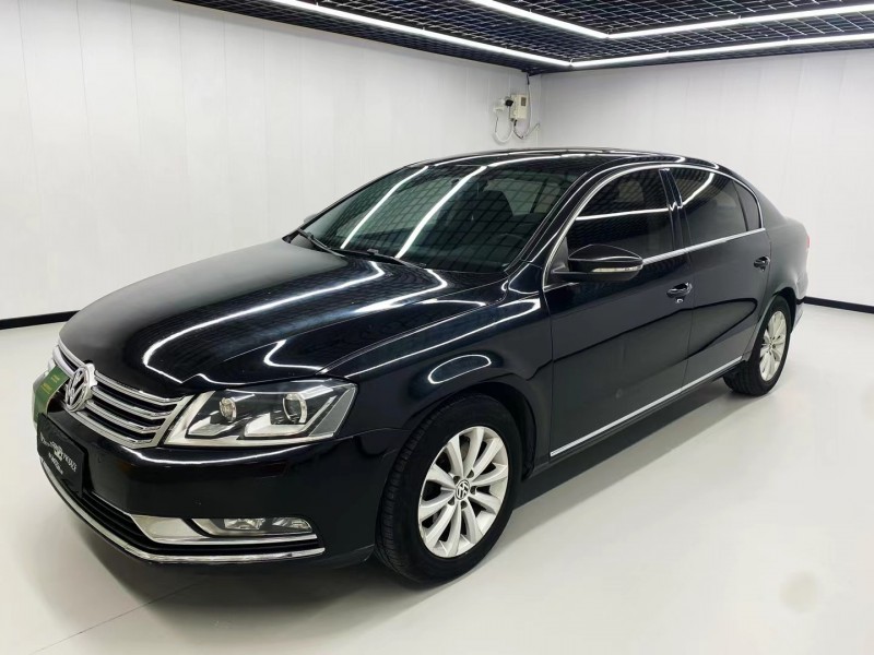 保定14年大众迈腾2