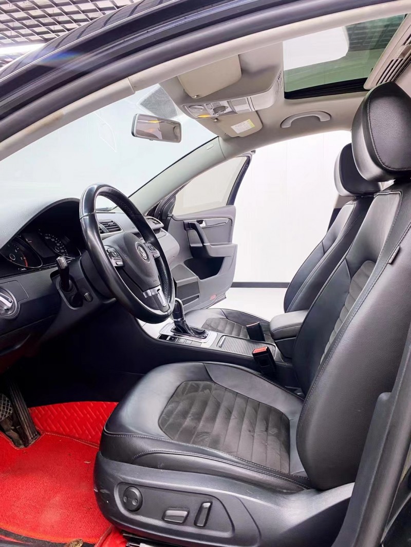 保定14年大众迈腾4