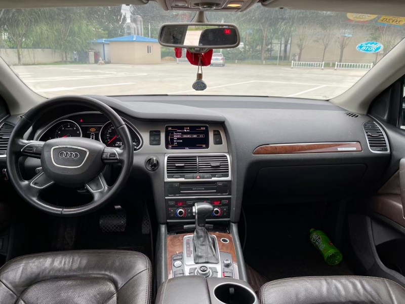 邢台12年奥迪Q77