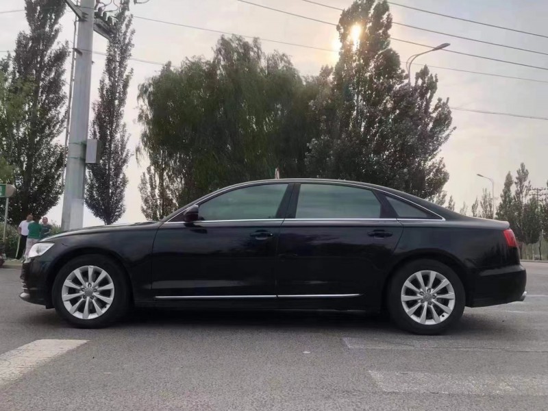 保定13年奥迪A6L3