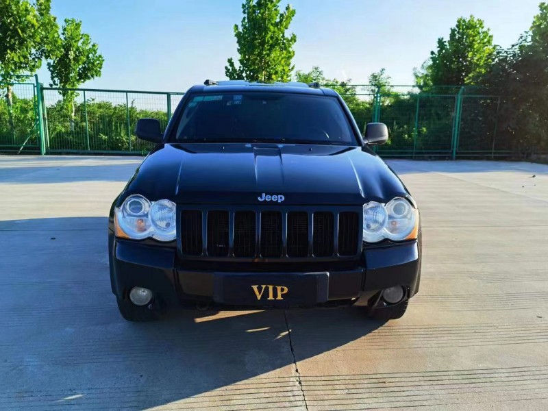 南通10年Jeep大切諾基1