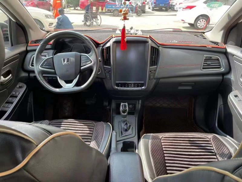 太原19年納智捷U5 SUV4