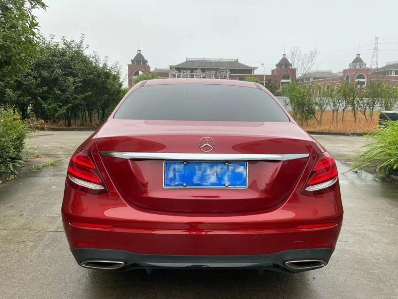 宜昌17年奔馳E9