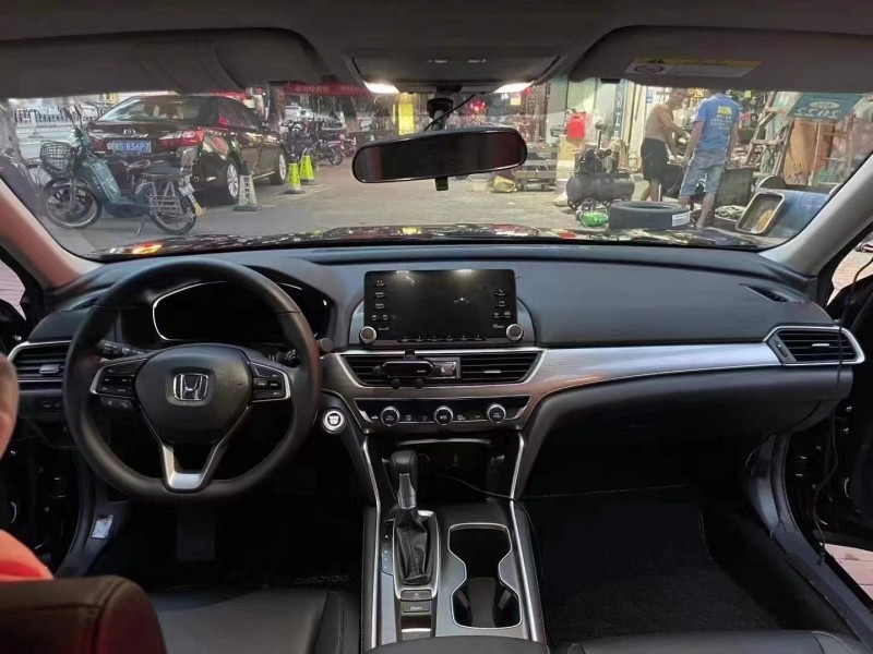 广州20年本田雅阁4