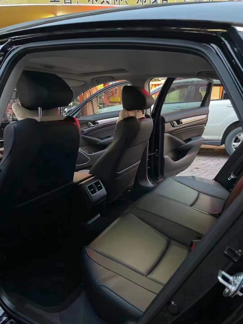 广州20年本田雅阁6