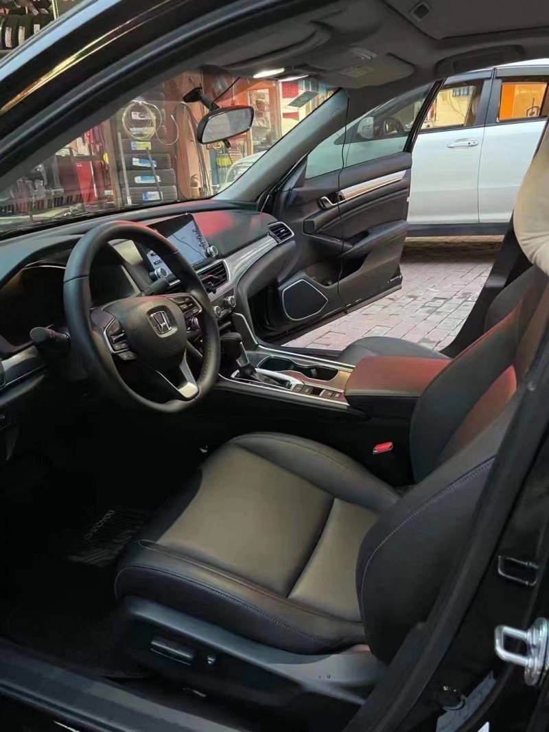 广州20年本田雅阁5