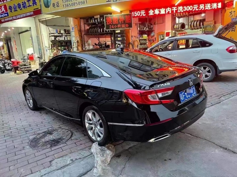 广州20年本田雅阁8