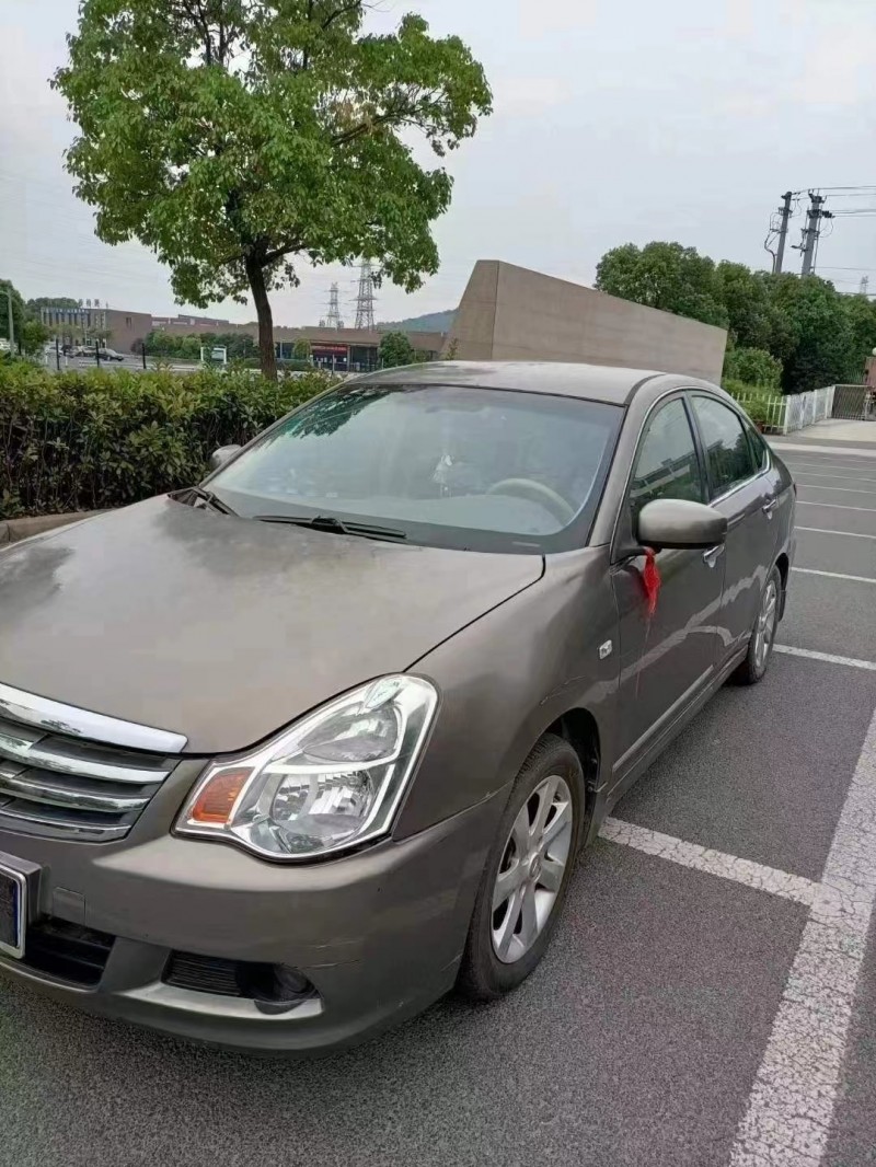 南通10年日產軒逸3