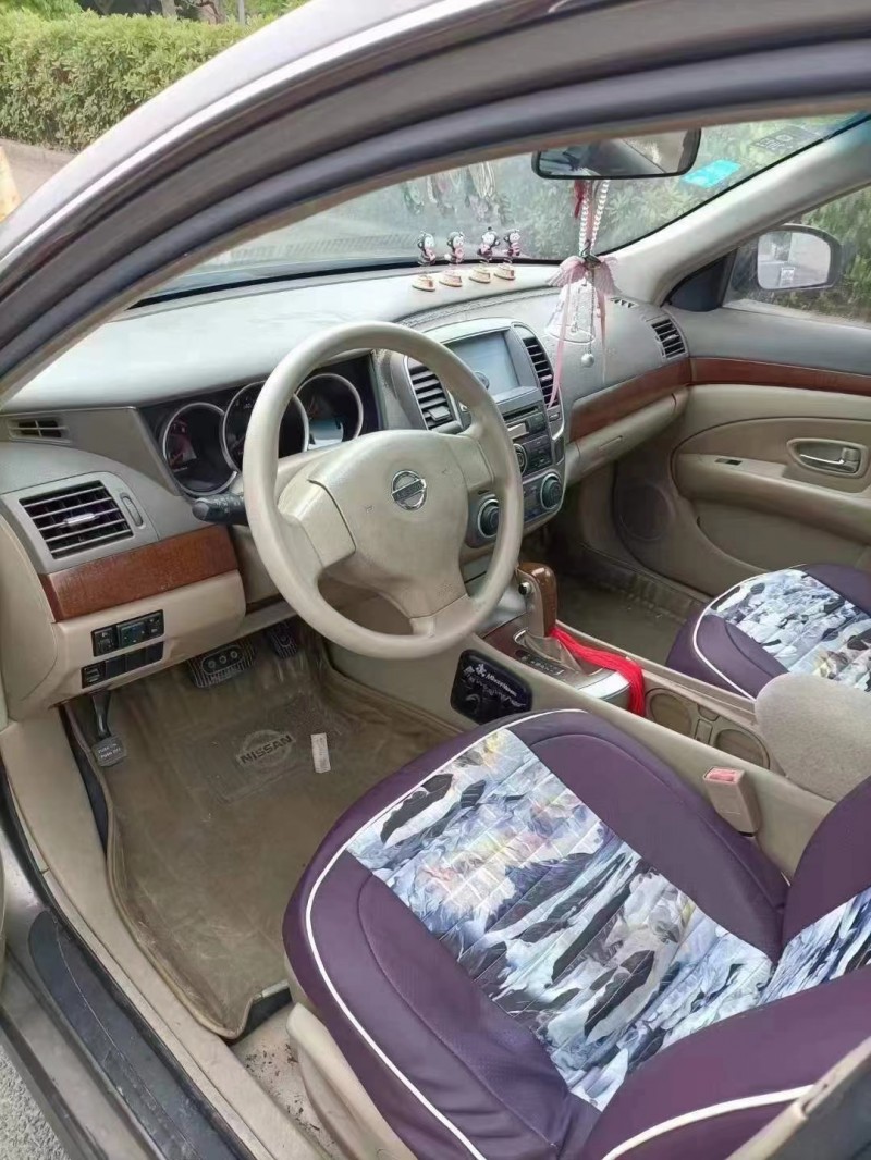 南通10年日產軒逸5