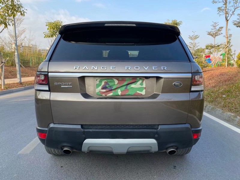 东莞14年路虎揽胜运动8