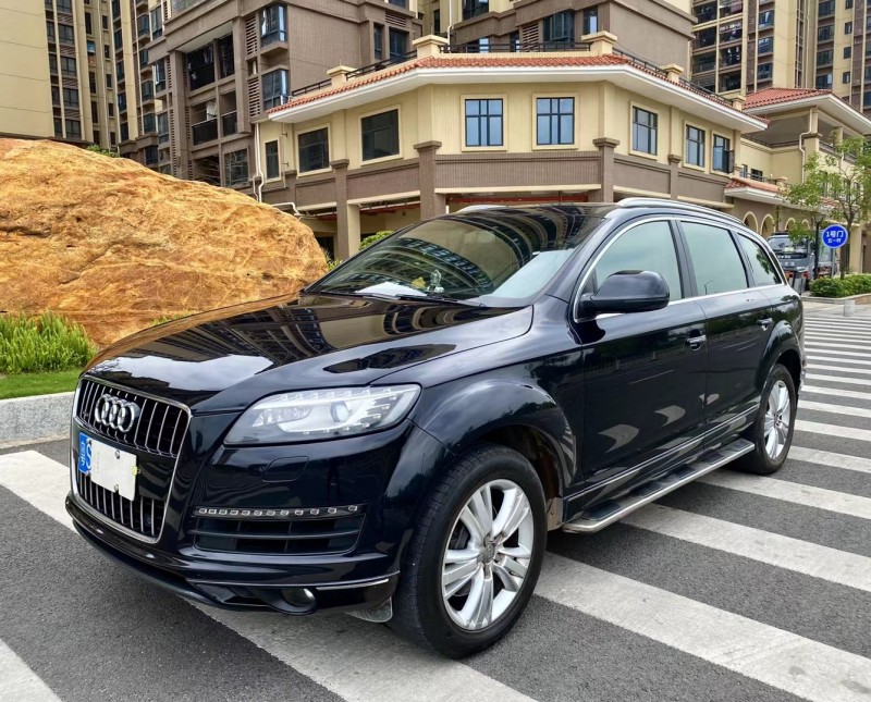 广州13年奥迪Q73