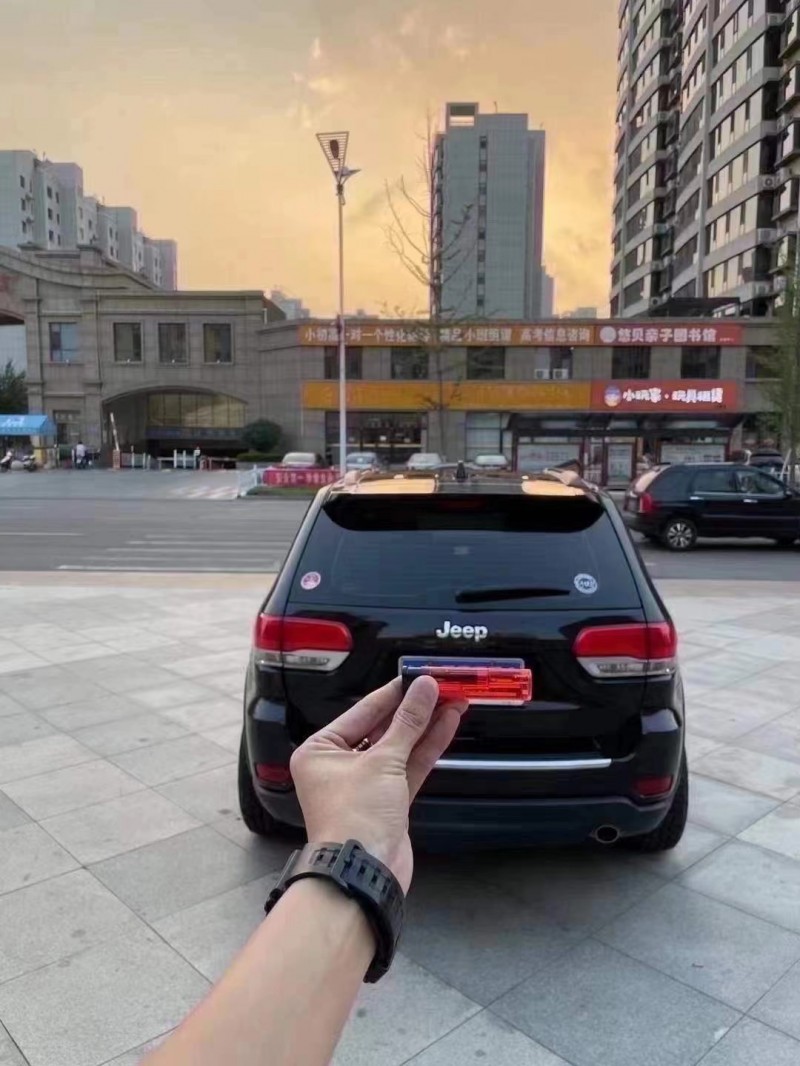 淄博18年Jeep大切諾基9