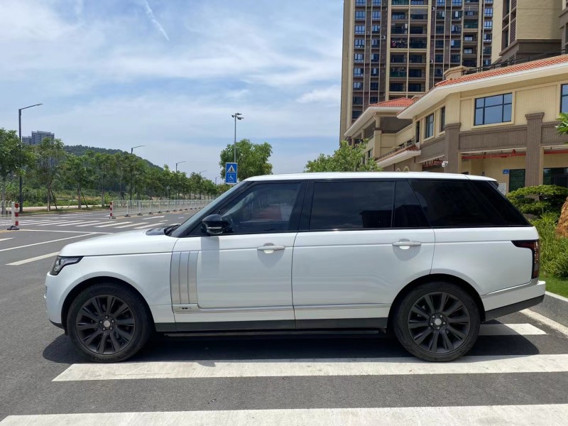 广州18年路虎揽胜行政4