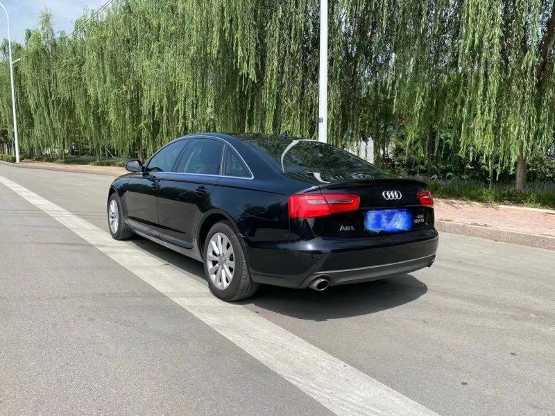 北京14年奧迪A6L8