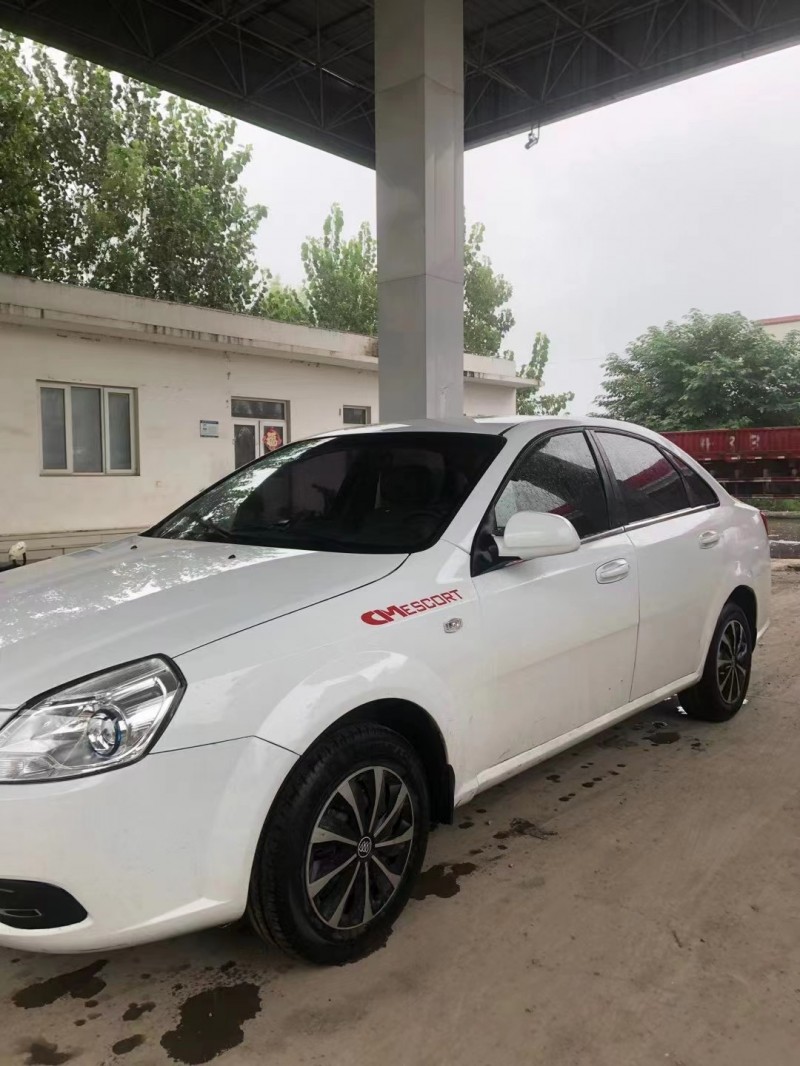 枣庄16年别克凯越3